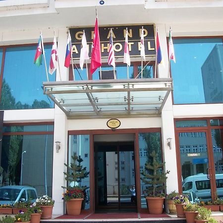 Grand Ani Hotel Kars Exterior photo